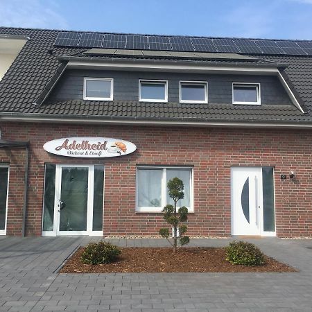Gaeste Und Messezimmer Adelheidsdorf Exteriör bild